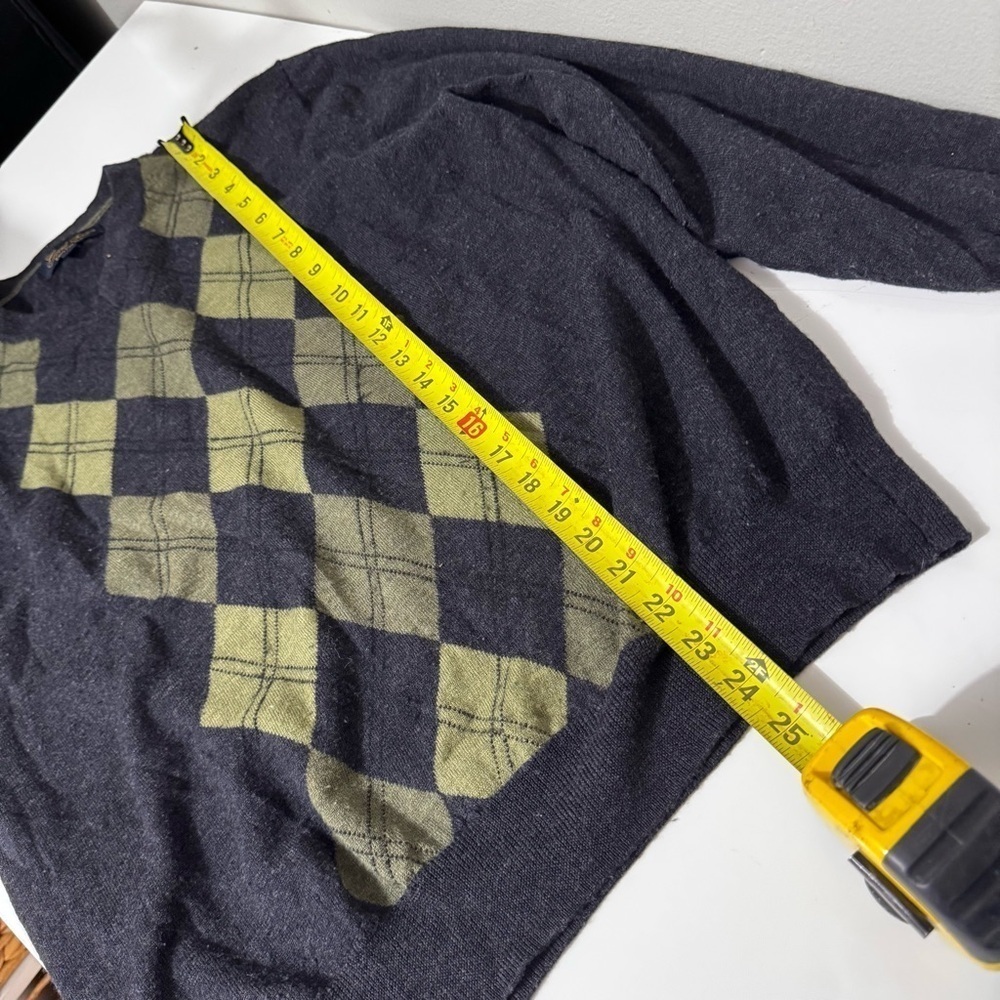 Grant Scott 100% merino wool gray and yellow Argyle V-Neck Sweater - Picture 5 of 6